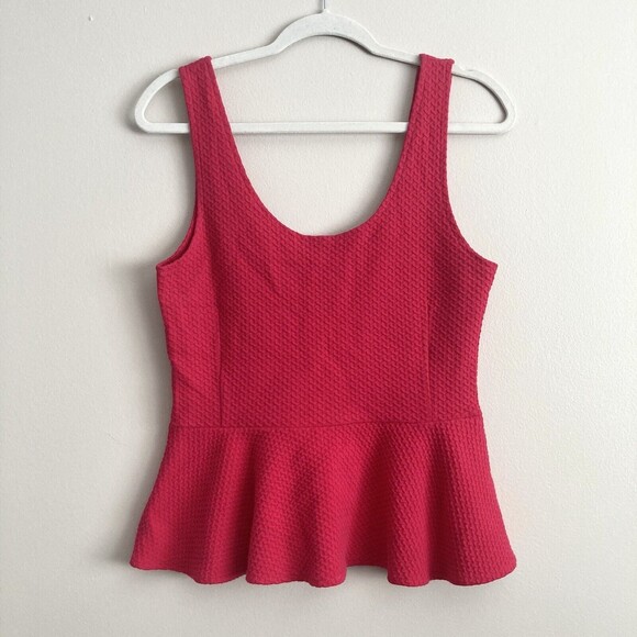 Ganni Anthropologie Textured Sleeveless Pink Peplum Tank Size Large Scoop Neck - Picture 1 of 10